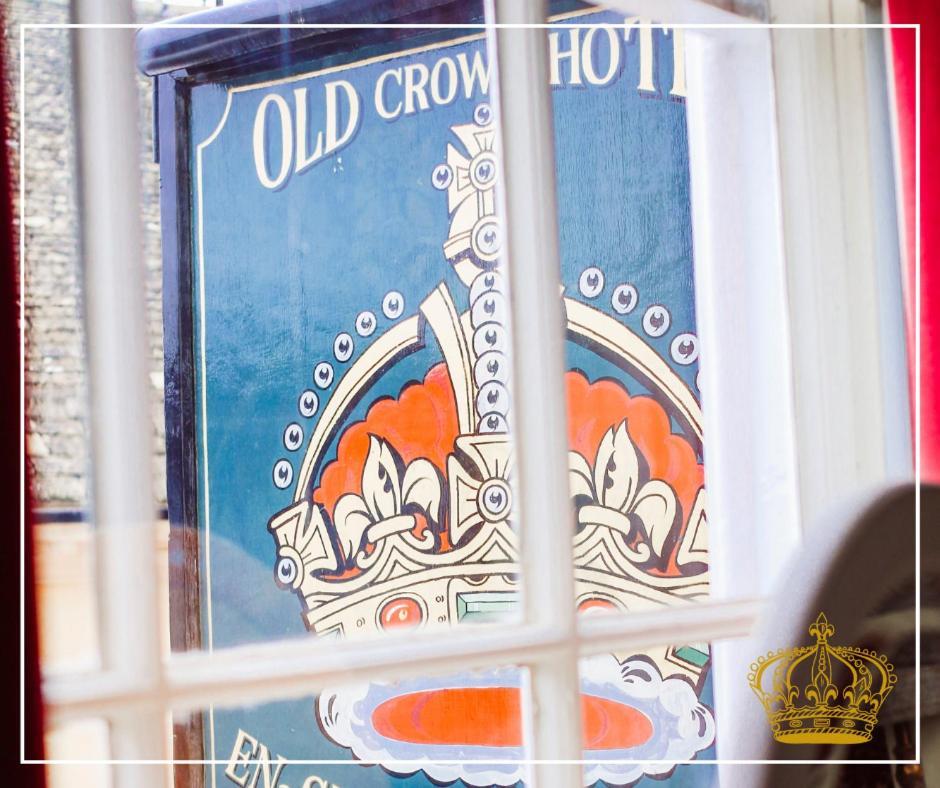 The Old Crown Coaching Inn Swindon Eksteriør billede